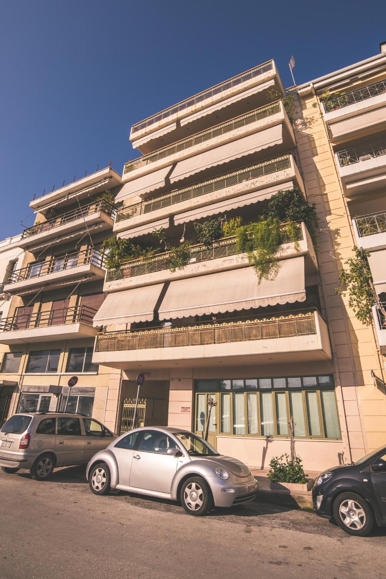 Lazarus 2Bd Apartment In The Center Patras Exteriör bild